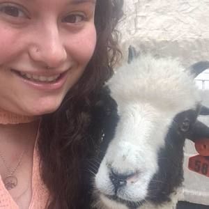 Meet your Posher, Sarah